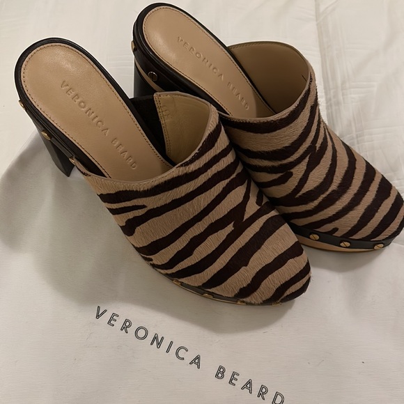 Veronica Beard NEW IN BOX Animal print Clogs US 6 - Picture 4 of 5